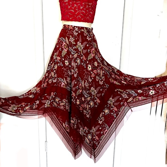 SOLD Bcbg MAX  Sz M asymmetrical Maxi floral Skirt - Picture 2 of 16